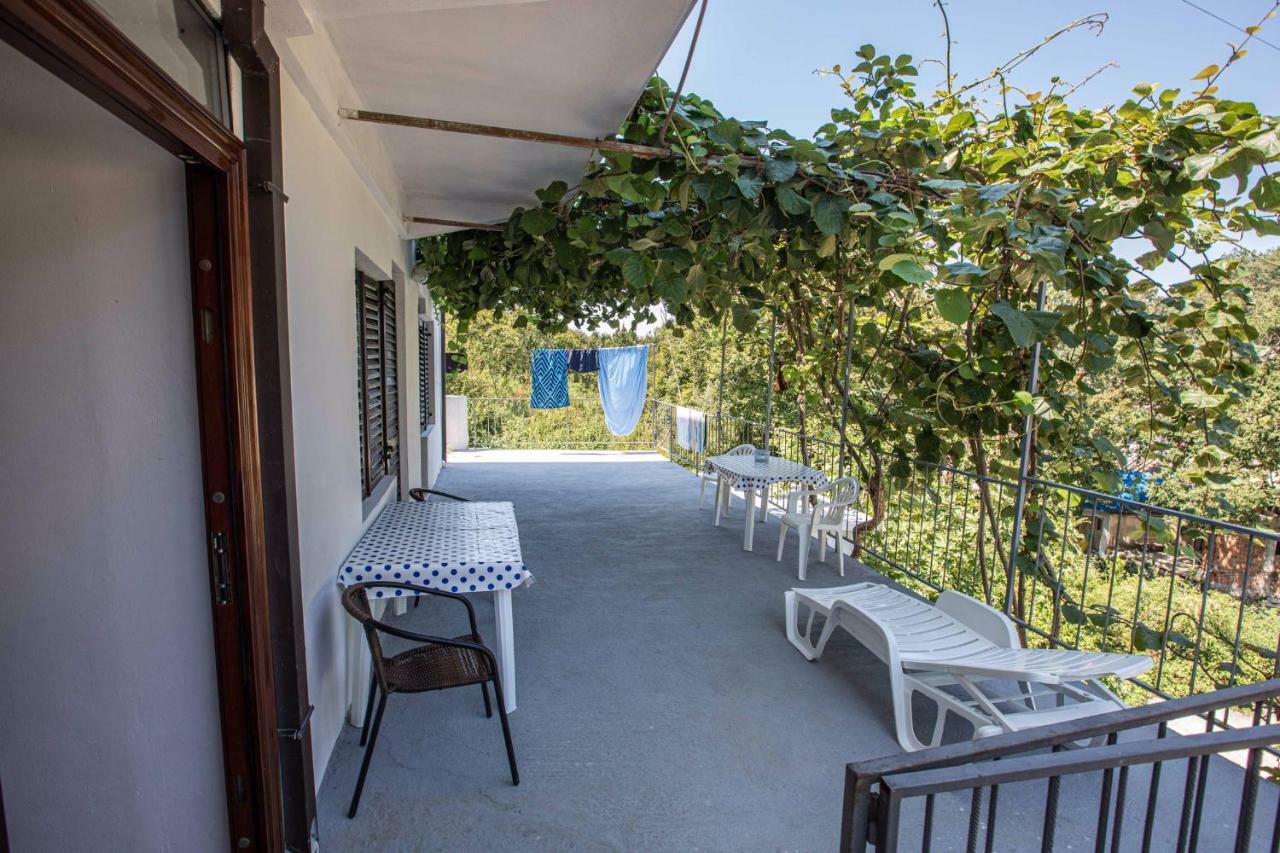 Apartments Ljujic Kruče Kültér fotó