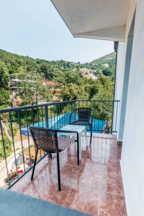 Apartments Ljujic Kruče Kültér fotó